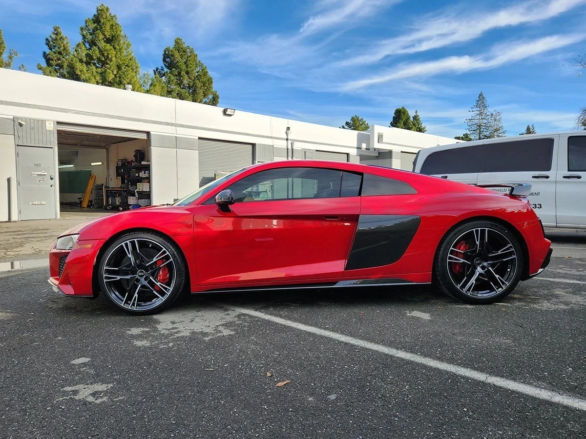Window tint install